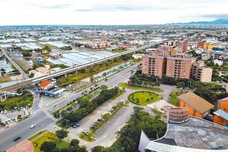 高鐵宜蘭站設站議題延燒,交通部提出新規畫案鄰近縣政中心,圖為縣政中心一帶空拍照片。(本報資料照片)