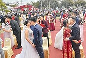 台中白馬花轎相伴　60對新人幸福完婚