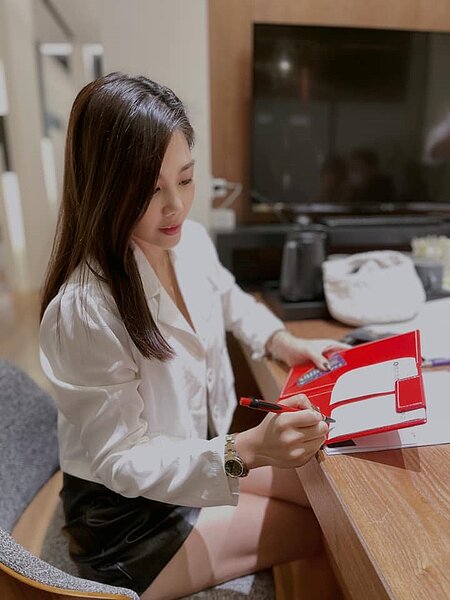 楊晨熙「4副業＋3房」　秘訣曝：錢存銀行最笨！