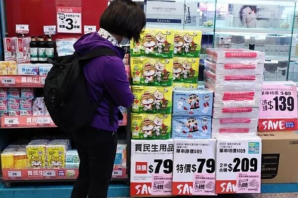 全球通膨持續升溫,民眾對民生物資上漲有感,行政院物價穩定小組研議調降大宗物資關稅,行政院拍板後,財政部表示一收到指令,將馬上啟動相關措施。圖/聯合報