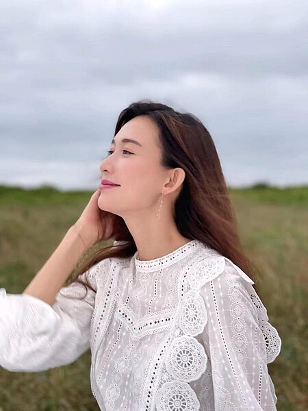 林志玲近日不斷分享喜悅的心情,被猜測懷孕了。圖/摘自臉書