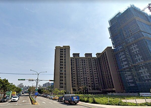 未來桃園捷運綠線「八德站」就位在八德擴大重劃區,該重劃區擁有新穎街廓、新大樓林立,環境及機能不錯,有一些竹科人也被這裡的較親民房價吸引、而到此買房居住。圖/google map