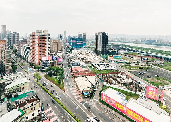 變更板橋都市計畫公共設施用地專案通盤檢討案空拍圖。圖/新北市城鄉局提供