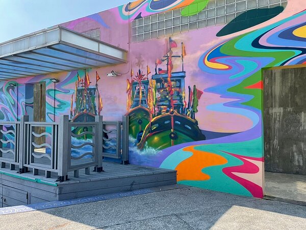 媽祖海巡船隊彩繪。圖/高雄市政府提供