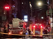 內湖民宅屋內無人卻竄火光　消防隊23分鐘撲滅火勢