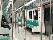 高捷人潮微增　「運能仍大於需求」暫不調班距