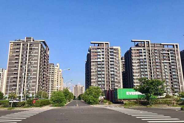 星巴克咖啡首度進駐台中清水引發熱議,清水區的未來也備受關注。 圖/東森房屋研究中心提供