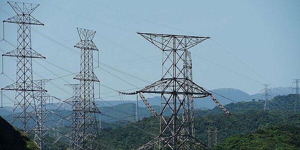 8日各地高溫炎熱,用電量創下歷史第二高。圖/中時報系資料照