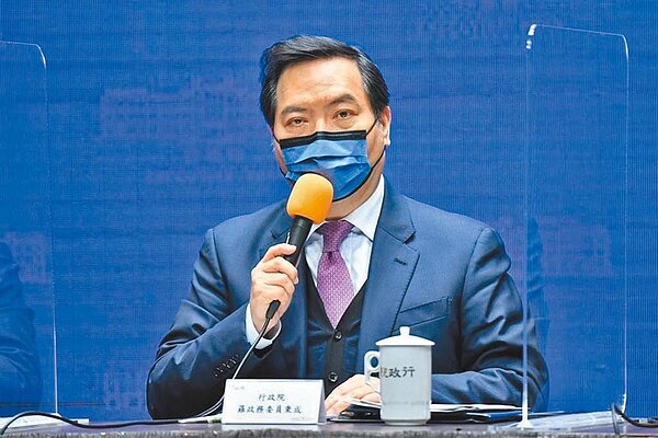 行政院會29日拍板「強化社會安全網第2期計畫」,圖為行政院發言人羅秉成。(行政院提供)