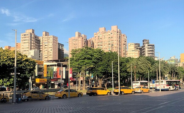 永慶房產集團指出,7月交易量回到疫情前7成水準。記者游智文/攝影