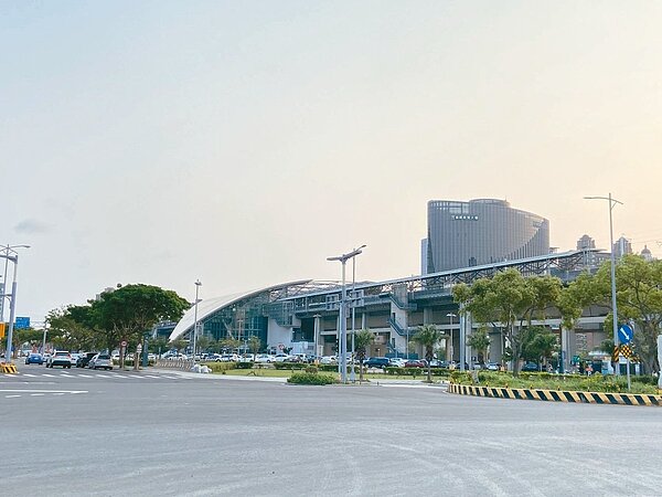 新竹縣高鐵新竹站特定區,十餘年來吸引全台知名建商競相推案,加上房產增值力強,已成竹科、台元科技園區科技首購族和換屋族的最愛。信義/提供