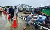 幫住在豬舍破屋的女童圓夢　義工團冒風雨趕工建新家