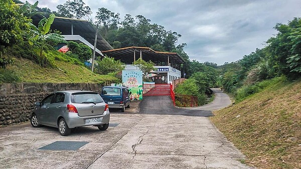 苗栗造橋德芳教養院,疑發生院生遭虐致死案,被縣府勒令停業。圖/讀者提供