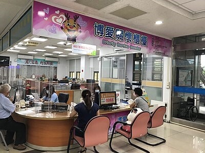 中市府首創免牌照稅主動通知。圖／台中市府提供