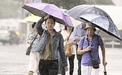 盧碧颱風逼近中南部有雨　台17、台20等5處路段恐管制