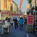 台東有條件調降防疫管制　開放夜市內用、個人湯屋