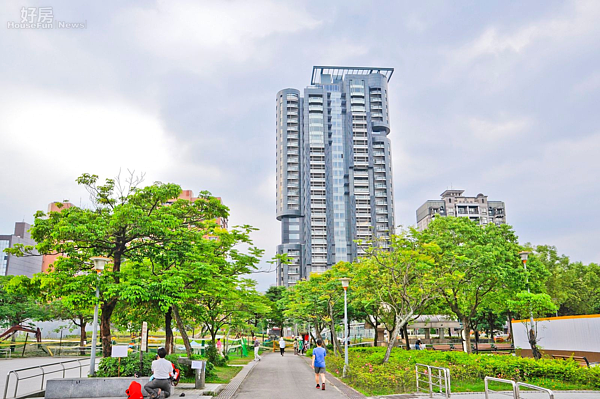 大安森林公園,勤美璞真,信義路,公園宅,豪宅。(好房News記者 陳韋帆/攝影)