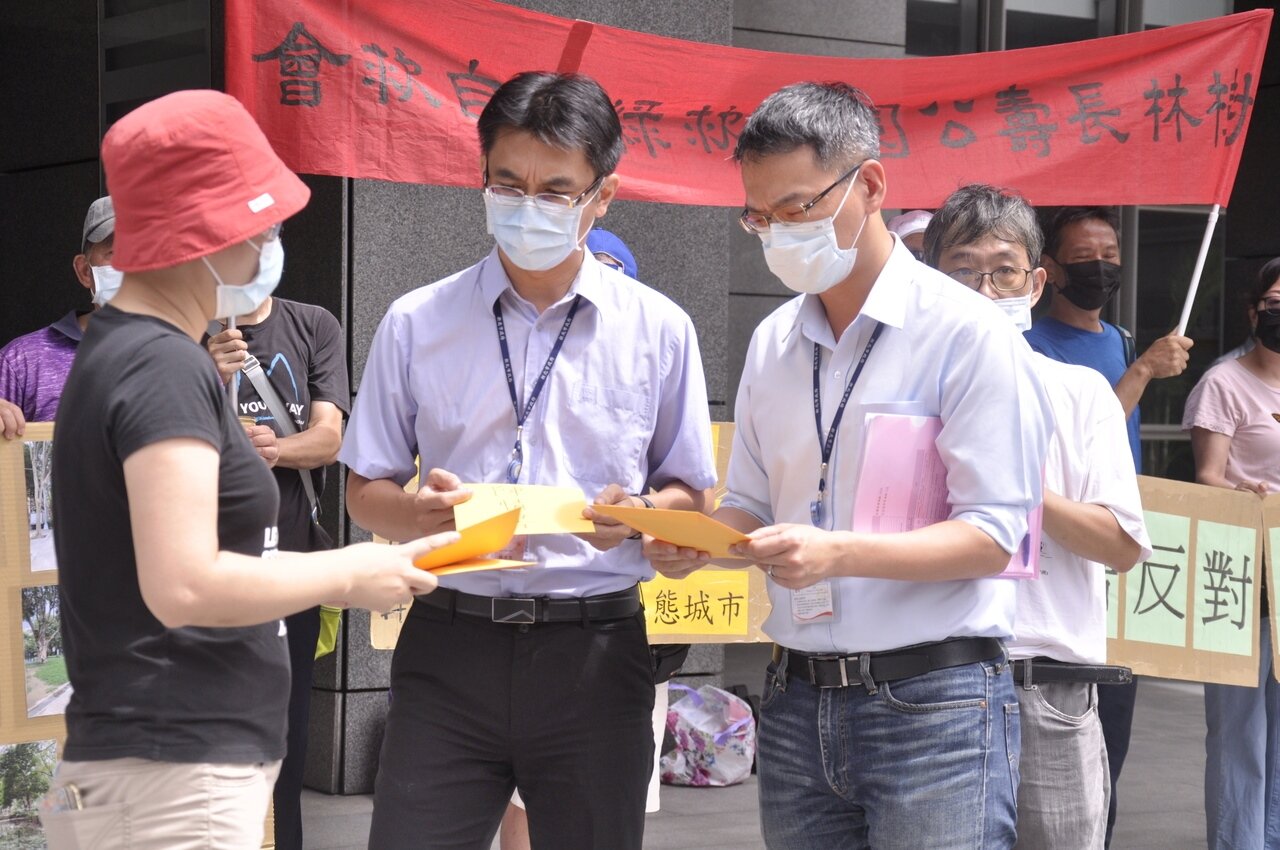 新北市政府規畫在「樹林之肺」新北長壽公園興建地下停車場與活動中心,停車場預計11月動工。圖/聯合資料照