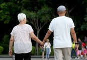 國人平均壽命81.3歲　超高齡社會不遠