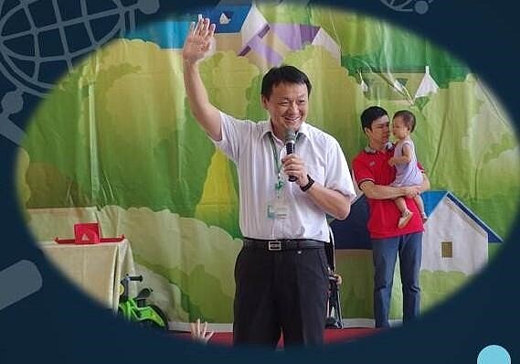 柯校長認為學校教育的目的是｢依照孩子的天賦讓他們能自主學習」，而要達到這個目的｢老師要搭建學生學習的鷹架」，這才是學校發展的核心。圖／取自頂溪國小官網