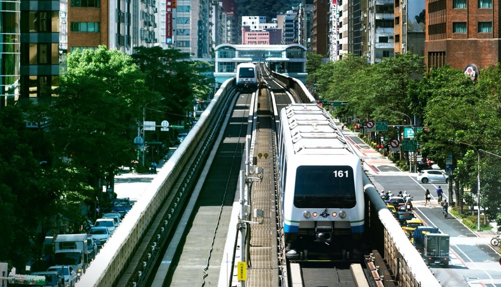 案15875經常搭乘台北捷運通勤,曾在7月28~8月5日間行經雙北捷運5大站點,包括捷運頂溪站、古亭站、南京復興站及捷運大安站。圖/截自台北捷運臉書