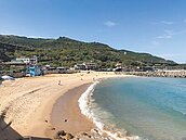 基隆大武崙沙灘今開放　人數上限200人