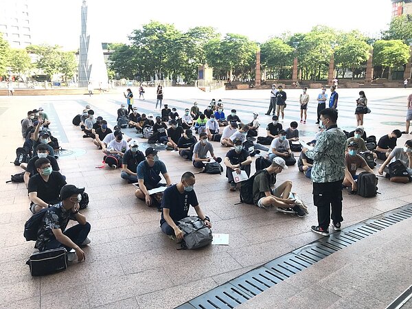 新北役男恢復徵集,10日有首批500多名役男入營。圖/新北民政局提供