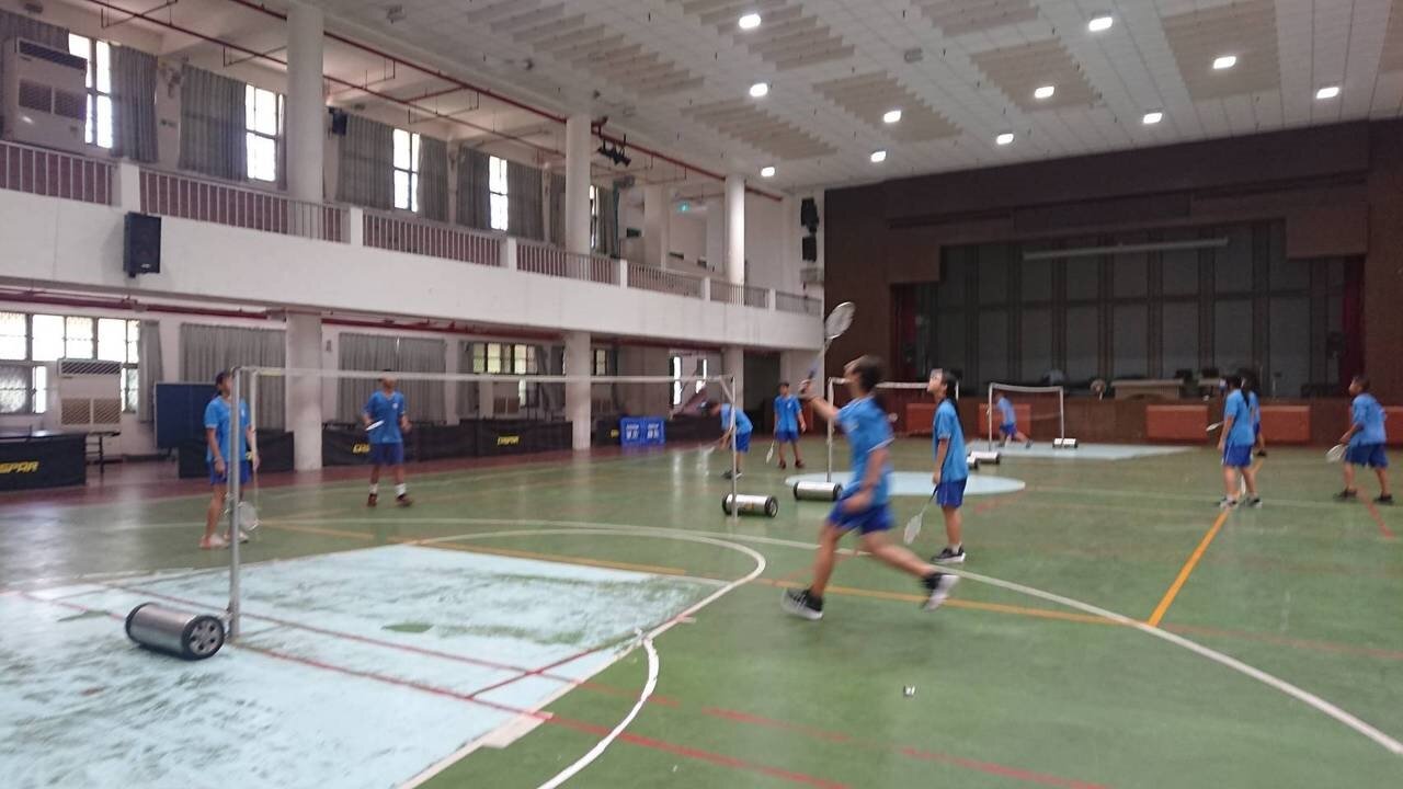 台灣選手在本屆東奧羽球項目奪銀，民眾希望社區與社大的研習可繼續辦理羽球課程。記者簡慧珍／攝影