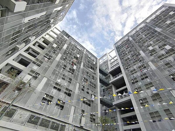 台中惠來厝社會住宅不斷上調預算,能否決標台中市府也沒把握。圖為台中太平區育賢社會住宅。圖/聯合報資料照片