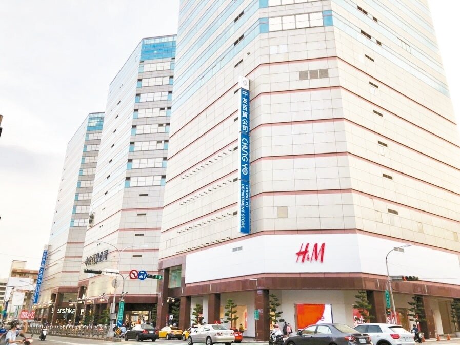 中友百貨確定插旗彰化,投資25億元規劃的新館預計2024年營運,圖為台中中友百貨。記者宋健生/攝影