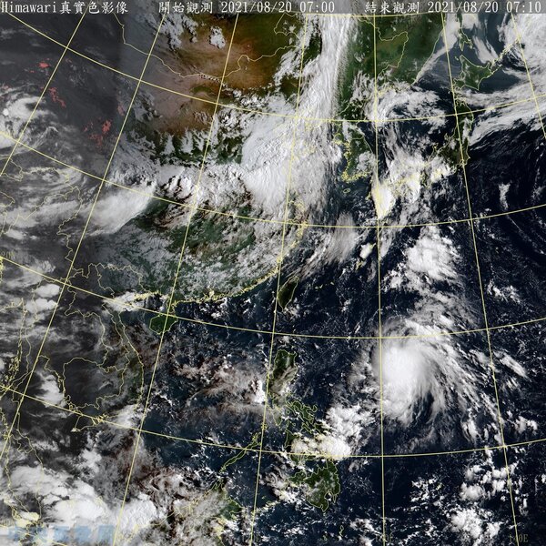 彭啟明說，低壓位置在菲律賓的東方海面，大約在台灣東南方約1100公里的海面，預期將沿著高壓邊緣往琉球方向移動，速度很快，周六就會接近琉球附近，往北前進，然後受西風帶的帶動逐步消散。圖／取自氣象局網站