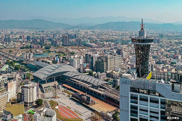 商辦設立於東區核心的台中車站周邊,交通機能相當便利。圖/業者提供