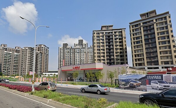 網友指出五股洲子洋將有首間全聯進駐。圖/Google Map