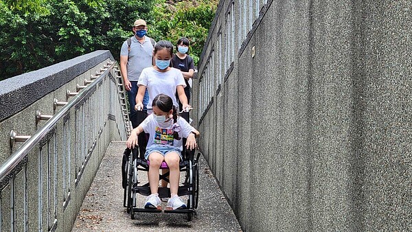 台中市建設局舉辦都市公園友善空間教育訓練。圖／台中市建設局提供