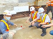 高雄帝冠車站　回娘家開工