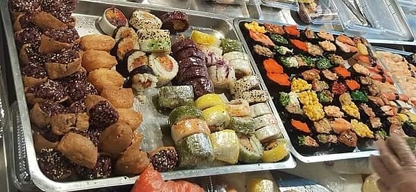 辦理老人共餐活動。圖／里長提供
