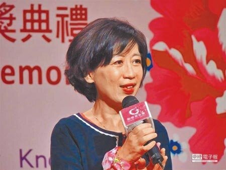 台北市長柯文哲妻子陳佩琪25日直言，就算北市自購買來疫苗，也要交由中央分配，痛批「怎會有如此土匪行徑的政府？」（本報資料照片）