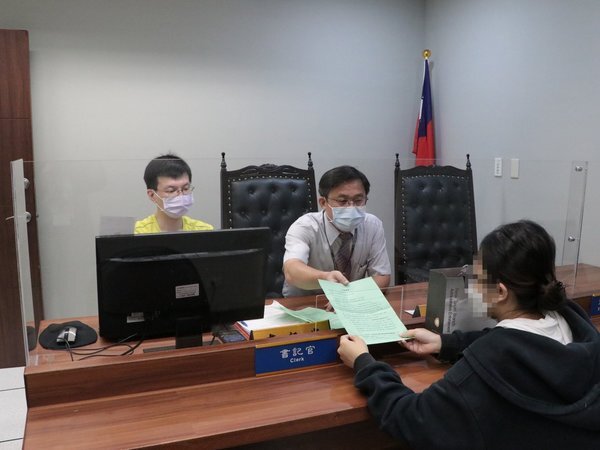 留學生違反居檢遭罰萬無力償還善心人擔保助返國 好房網news