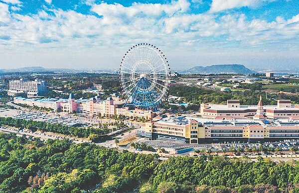 麗寶樂園推出15歲以下免費,以及台中市399元特惠價,提前搶振興商機。圖/麗寶樂園渡假區提供
