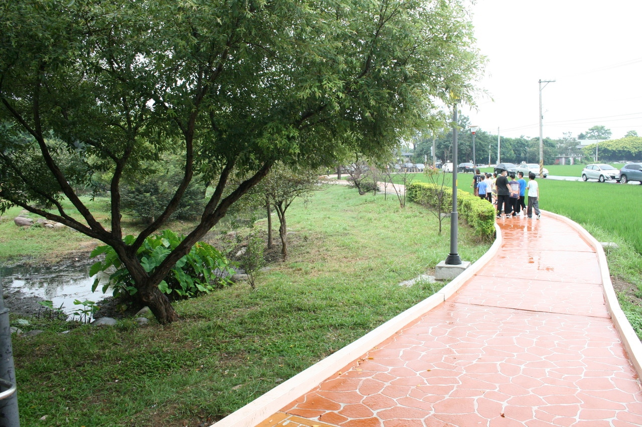 桃園市八德區霄裡生態池增設環池步道，改善工程8月初完工。圖／聯合資料照