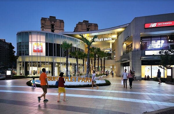 林口三井Outlet商圈。圖/富宇上城提供