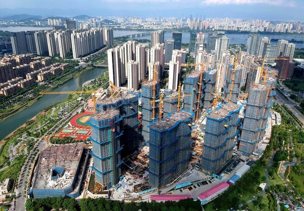 中指研究院1日發佈的研究數據顯示，今年前8個月，中國百城新房價格累計上漲2.26%。資料圖為福州市高新區一處新建住宅。（中新社）