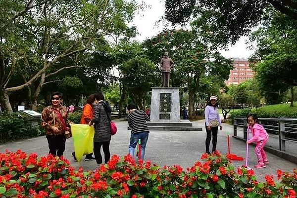 加強里內環境美化。圖／里長提供
