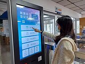 嘉市圖智慧空間試營運　預約座位不再搶位置