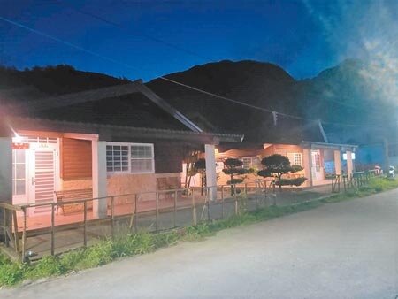 熱愛潛水的網紅Amber控訴台東縣蘭嶼鄉潛水店家「藍海屋」合作的潛水教練及船隻都不合法。(蔡旻妤攝)