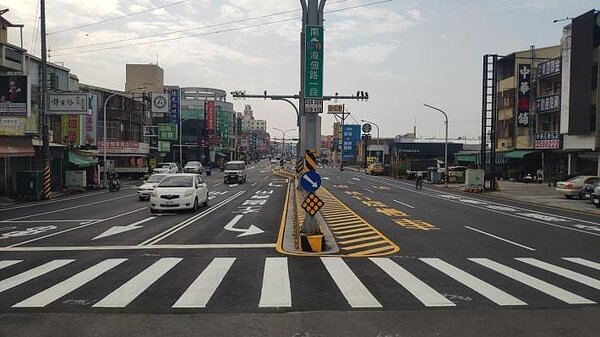 安南區海佃路一段完成路平改善。圖／台南市政府提供