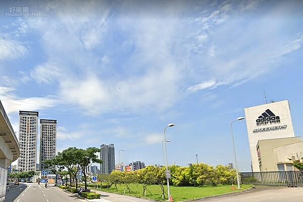 很多人願意用時間換取空間,確實有不少在台北市上班的年輕族群,因很喜歡青埔的環境,而選擇住在青埔通勤到台北工作。圖/google map