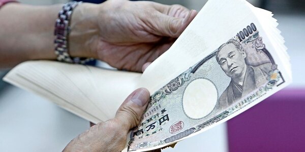 國人現在以新台幣買進日圓，匯價遠優於2021年第一季的3.775日圓。圖／中時報系資料照片