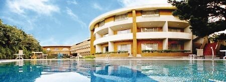 為達「輕資產、重管顧」,天成飯店集團今年起將桃園高爾夫俱樂部悅華酒店納入集團管顧經營體系。圖∕天成飯店集團