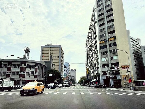 台中市都發局依內政部老舊複合用途建物條件，清查盤點全市43處場所。圖／好房網News記者呂詠柔攝